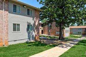 Chattanooga apartment for rent - our apartments are located in the heart of a city