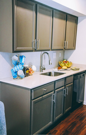 Austin apartment for rent - luxury kitchen in apartments near barton creek