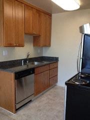 San Francisco apartment for rent - a kitchen with a stove and a sink