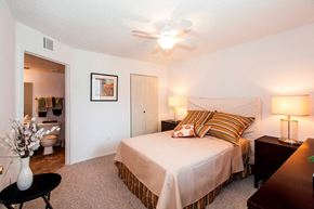 Orlando apartment for rent - Cricket Club bedroom.
