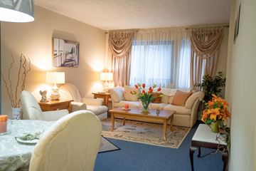 New Haven apartment for rent - a living room with a couch and a table