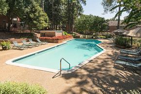 Columbus apartment for rent - pool