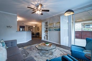 Ceiling fan