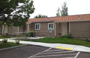 Jerome apartment for rent - View from parking lot to building