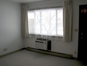 Hardin apartment for rent - Front room window