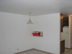 Hardin apartment for rent - Wall dividing kitchen from living room