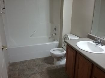 Tub / shower combos