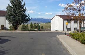 Missoula apartment for rent - Parking lot