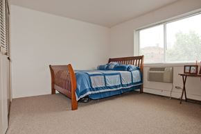 Oak Park apartment for rent - a bedroom with a bed and a window
