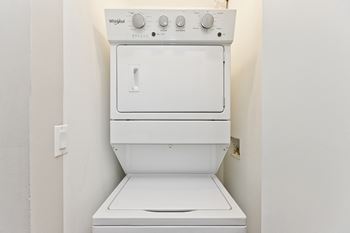 In-unit washer / dryer