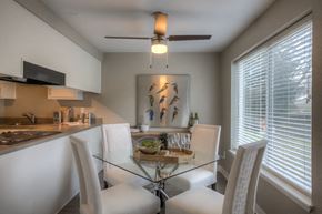 Gresham multi-family for rent - Dining Area at Townfair Apartments, Gresham, OR, 97030