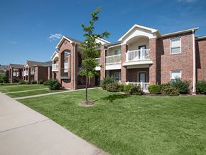 Derby apartment for rent - our apartments have a spacious yard and balconies for residents to enjoy