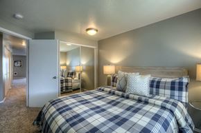 Fairview multi-family for rent - Gorgeous Bedroom at Fieldstone Apartments, Fairview, 97024