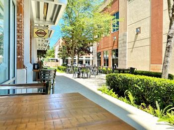Award-winning town of tioga neighborhood with excellent shops & dining in tioga town center
