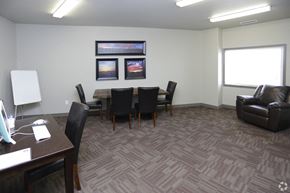 Williston apartment for rent - Business center