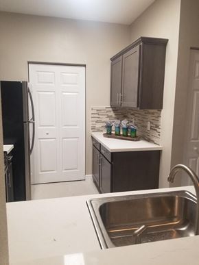 Riverview apartment for rent - New Model Kitchen View