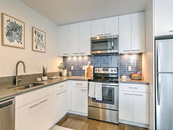Kitchen appliances