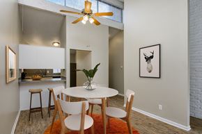 Independence apartment for rent - Dining Area