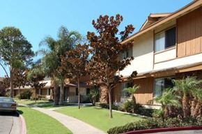 Tustin multi-family for rent - at Kenyon Pointe, Tustin, 92780