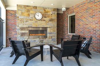 Outdoor fireplace