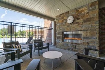 Outdoor fireplace