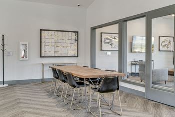 Exteriors-the-villas-at-mahoney-park-townhomes-for-rent-northeast-lincoln-ne
