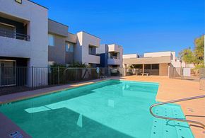 Phoenix apartment for rent - Paloma Village Pool