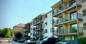 Anoka apartment for rent - Exterior at Rainbow Plaza, Anoka, MN
