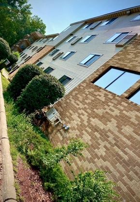 Anoka apartment for rent - Courtyard at Rainbow Plaza, Anoka
