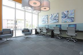 Conroe apartment for rent - Community Cyber Cafe at Encore At Westfork in Conroe Texas