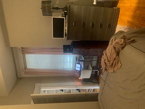 Philadelphia apartment for rent - a bedroom with a bed and a window