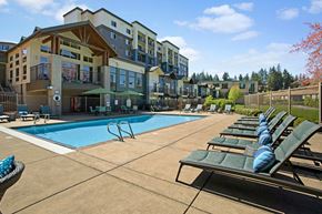 Shoreline apartment for rent - Resort Style Pool | Apartments In Shoreline WA | Echo Lake