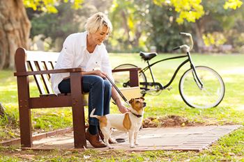 Leash-free pet park