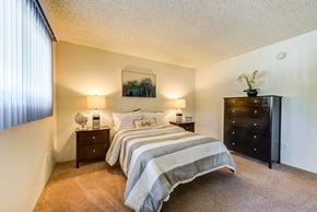 North Hollywood apartment for rent - One bedroom apartment bedroom in Studio City, CA at the Vista Pointe II Apartments. Spacious one bedroom floorplan offers ample storage and natural light.