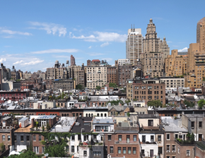 New York apartment for rent - the view of the city from the roof of a building