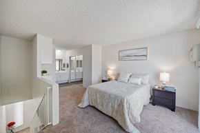 Van Nuys apartment for rent - One bedroom townhome apartment in Van Nuys, CA at the Esplanade Apartments. Spacious and upgraded one bedroom apartment with ample storage and natural light.