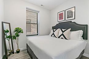 Chicago apartment for rent - Three Bedroom, Two Bath
