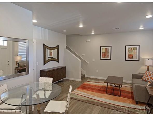 Rohnert Park townhouse for rent - Living Room and Dining area | The Reserve in Rohnert Park, CA 94040