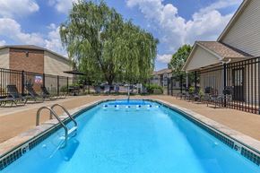 Murfreesboro apartment for rent - the swimming pool at our apartments