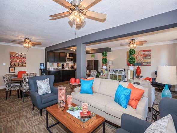 Knoxville apartment for rent - a living room with a couch and a table
