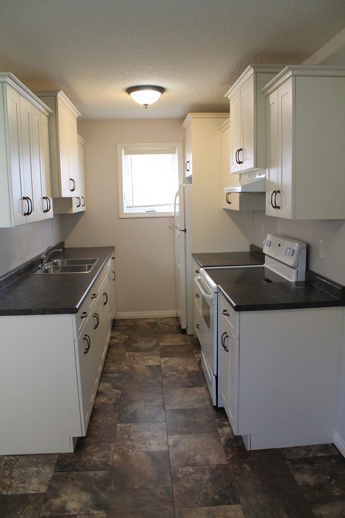 244 13th Street - triplexs for rent in Brandon | Point2Homes