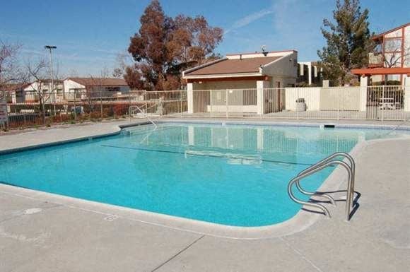 Victorville apartment for rent - Northgate Village Pool