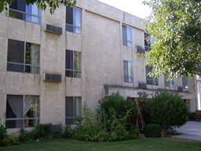 Los Angeles apartment for rent - Tres Lomas Garden Community