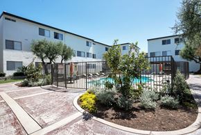 Torrance apartment for rent - Swimming Pool | Tuscany Villas North Apts for Rent