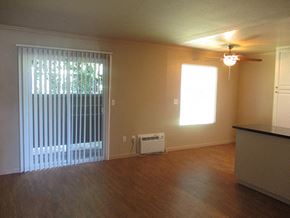Stockton apartment for rent - Living room 