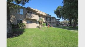 Stockton apartment for rent - Stockton, CA | Parkside Apartments 