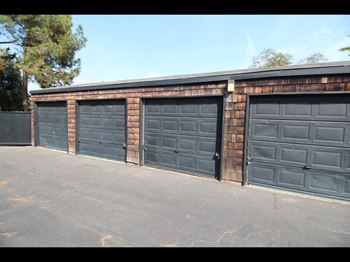Country club village | garages