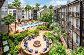 Houston apartment for rent - a view of the pool at residence inn