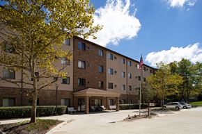 Cuyahoga Falls apartment for rent - the building in which the hotel is located