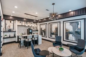 Gallatin apartment for rent - Vintage Foxland clubhouse.